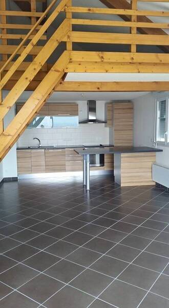 Location appartement 3 pièces à Challex 01630 - 1 490 €