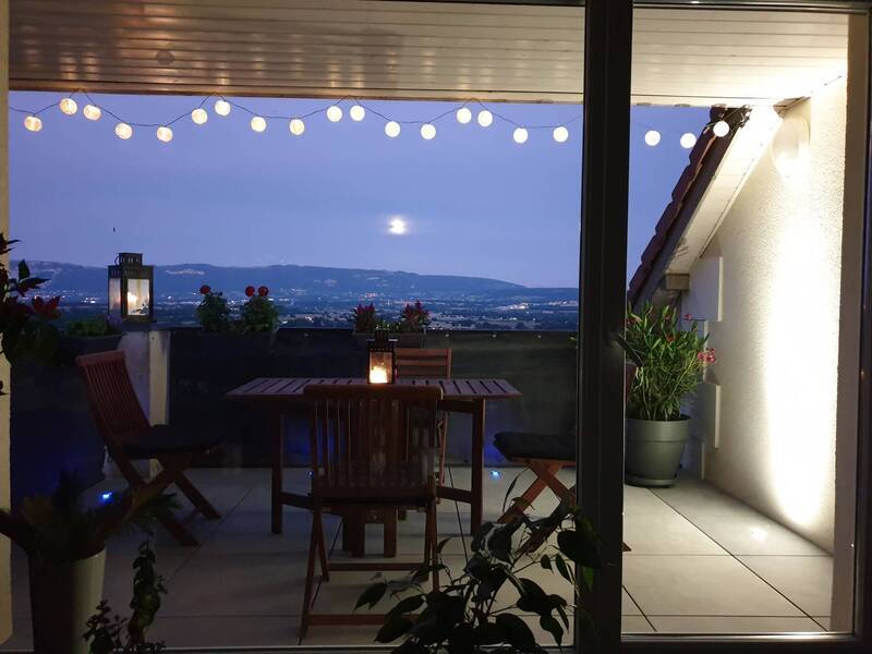 Location appartement 3 pièces à Challex 01630 - 1 490 €