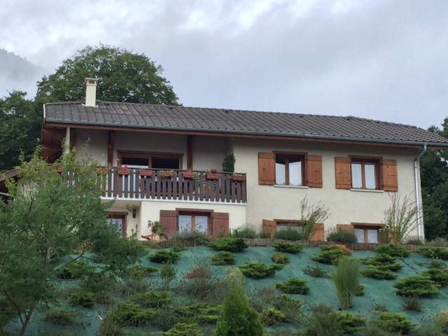 Sold House 8 rooms Collonges 01550