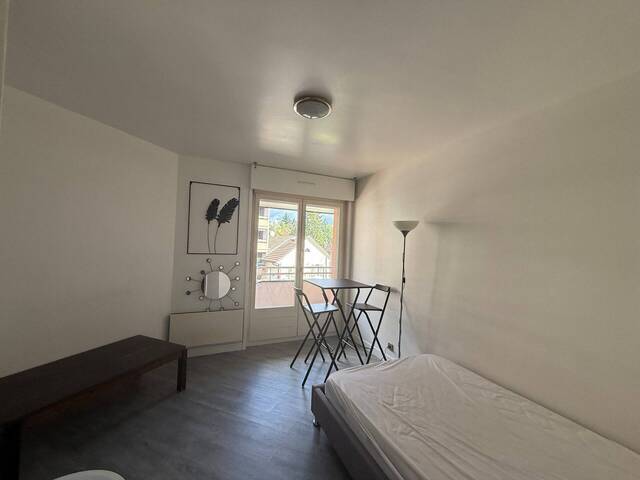 Location Appartement 1 pièce Divonne-les-Bains 01220