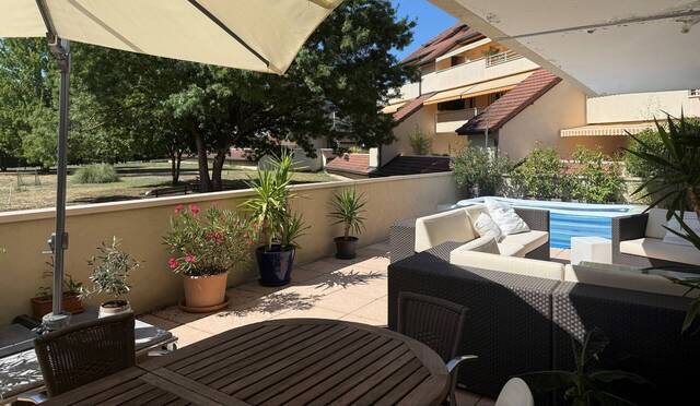 Location Appartement 5 pièces Divonne-les-Bains 01220