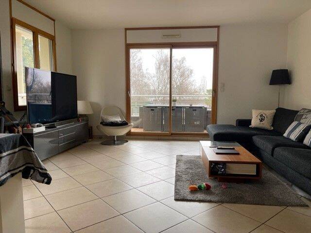 Location Appartement 4 pièces Divonne-les-Bains 01220