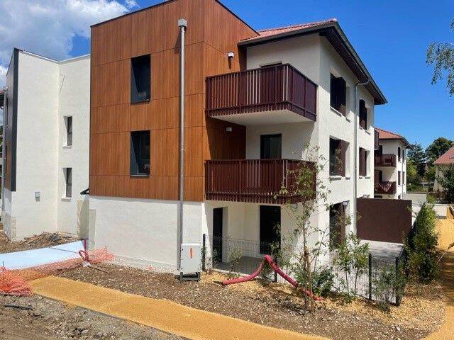 Location Appartement 3 pièces Échenevex 01170