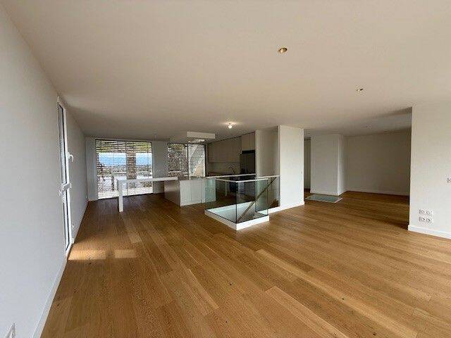 Rent Apartment 5 rooms Divonne-les-Bains 01220