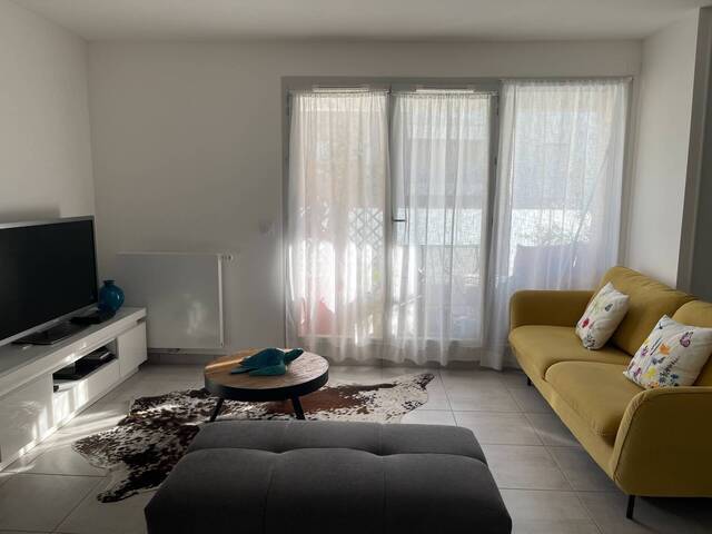 Buy Apartment 3 rooms Ferney-Voltaire 01210