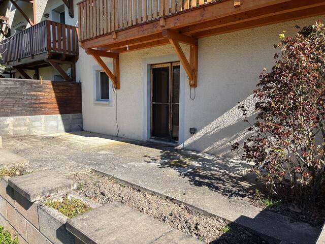 Buy Apartment Grilly 01220