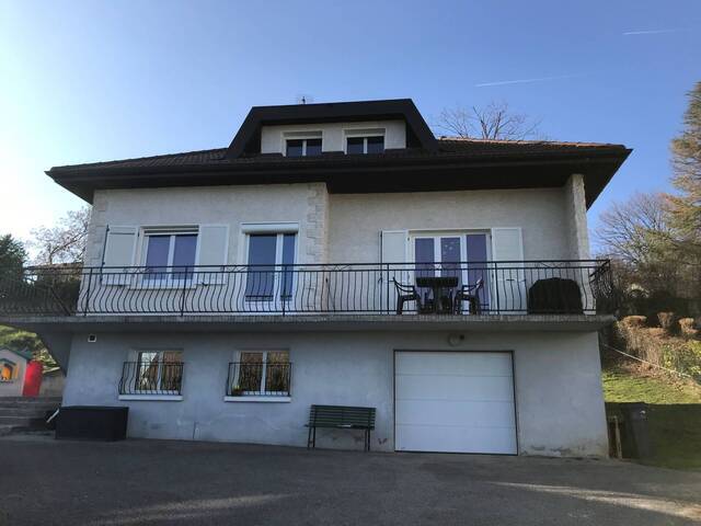 Location Maison 5 pièces Divonne-les-Bains 01220