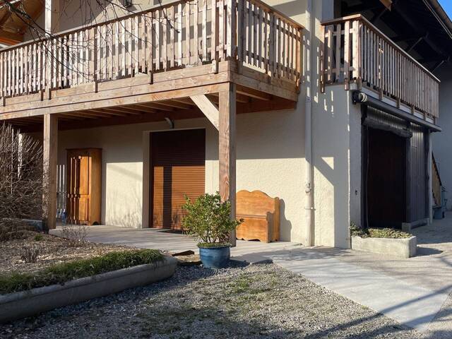 Location Appartement 2 pièces Grilly 01220