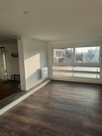 Location Appartement 2 pièces Sauverny 01220