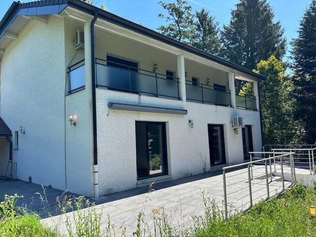 Vente Maison 6 pièces Divonne-les-Bains 01220