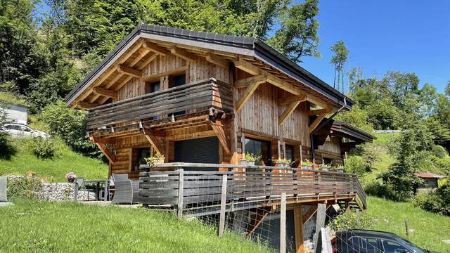 Vente Chalet 4 pièces 142 m² Châtillon-sur-Cluses 74300