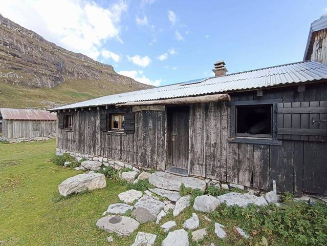 Vente Chalet 1 pièce 40 m² Sixt-Fer-à-Cheval 74740