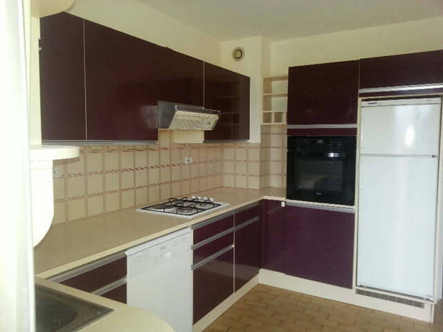 Location appartement 3 pièces 70 m² à Oyonnax (01100)
