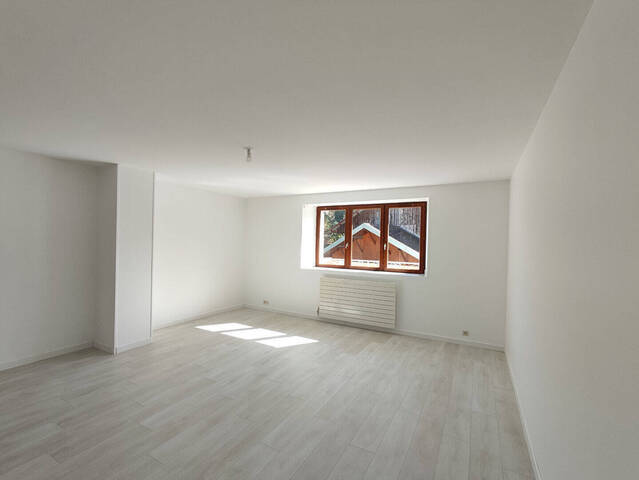 Vente Appartement 4 pièces 92.66 m² Valleiry (74520)