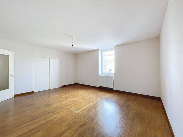 Location appartement 1 pièce 39.86 m² à Bourg-en-Bresse (01000)