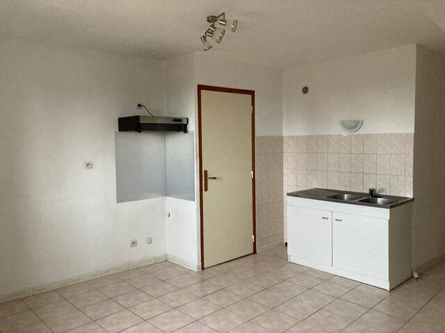 Vente Appartement 3 pièces 44.14 m² Bourgoin-Jallieu (38300)