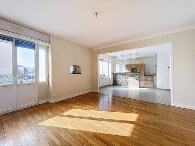 Location appartement 4 pièces 98 m² à Bourg-en-Bresse (01000) GARE