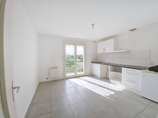Location appartement 4 pièces 88 m² à Bourg-en-Bresse (01000)