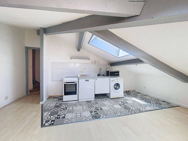 Location appartement 3 pièces 32.53 m² à Bourg-en-Bresse (01000)