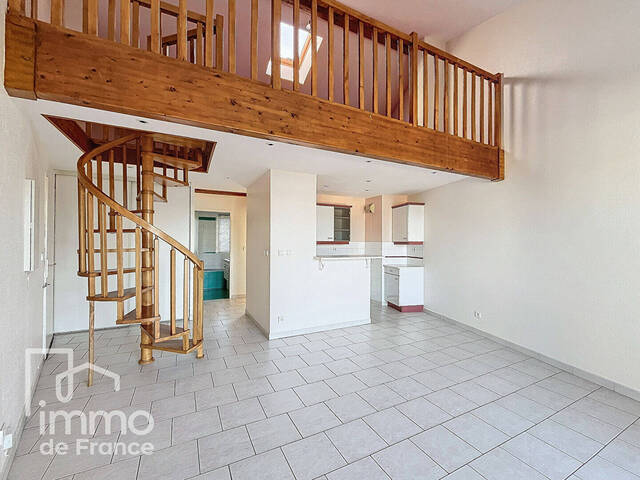 Vente appartement 2 pièces 63.63 m² à Oyonnax (01100)