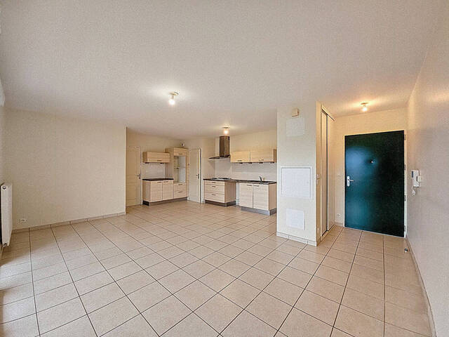 Location appartement 3 pièces 66.79 m² à Bourg-en-Bresse (01000)