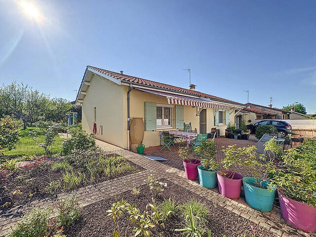 Vente maison 4 pièces 94 m² à Péronnas (01960)