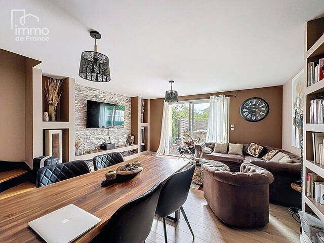 Vente maison 4 pièces 92.04 m² à Bourg-en-Bresse (01000)