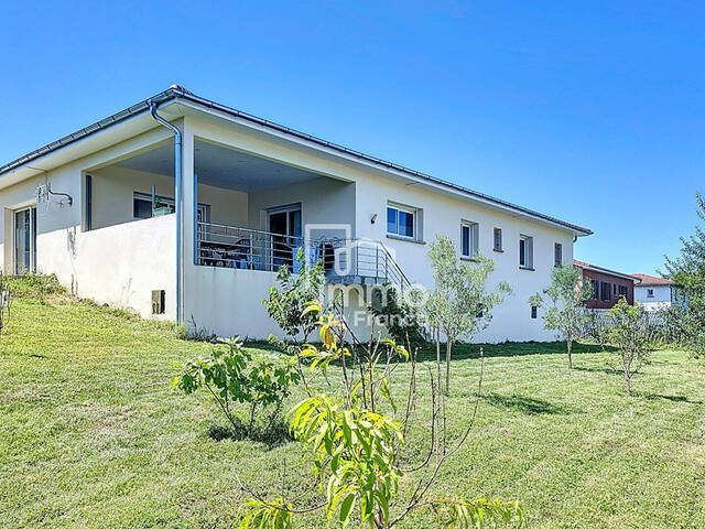 Vente maison 5 pièces 143 m² à Jayat (01340)