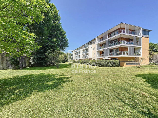Vente appartement 5 pièces 119.27 m² à Oyonnax (01100)