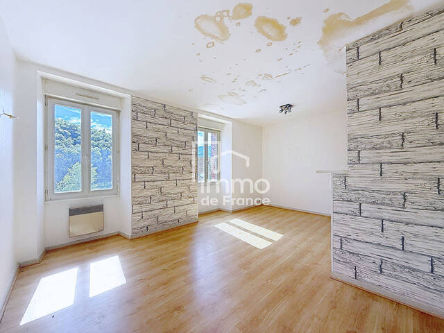 Vente appartement 2 pièces 46 m² à Bellegarde-sur-Valserine (01200)
