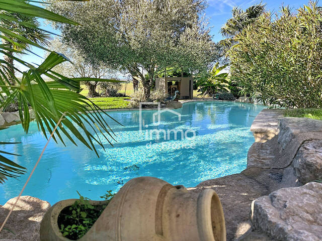 Vente maison villa 11 pièces 367 m² à Revonnas (01250)
