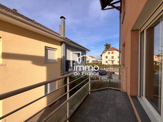 Vente Appartement 5 pièces 100 m² Valleiry (74520)