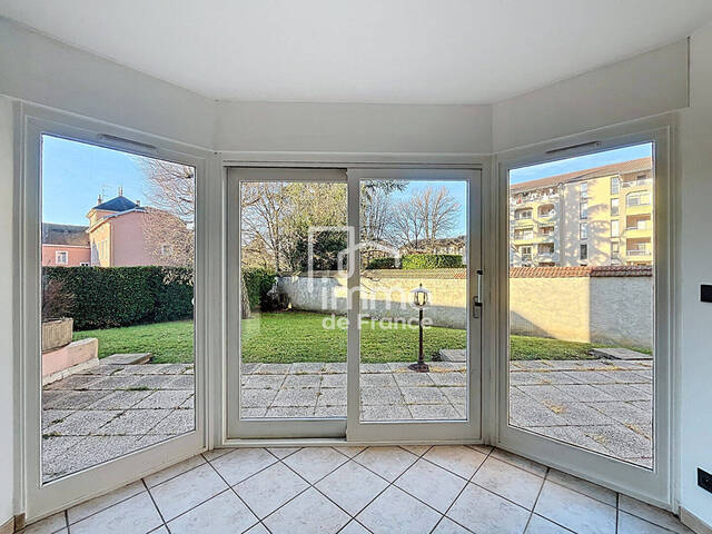 Vente Appartement 4 pièces 93 m² Oyonnax (01100)