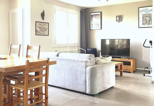 Vente appartement 4 pièces 85 m² à Bourg-en-Bresse (01000)