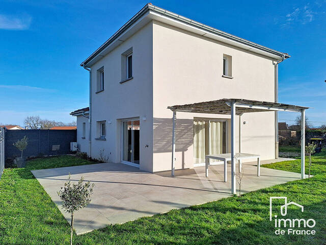 Vente maison 4 pièces 104.7 m² à Attignat (01340)