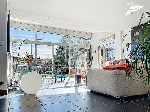 Vente Maison 7 pièces 155 m² Saint-Denis-lès-Bourg (01000)