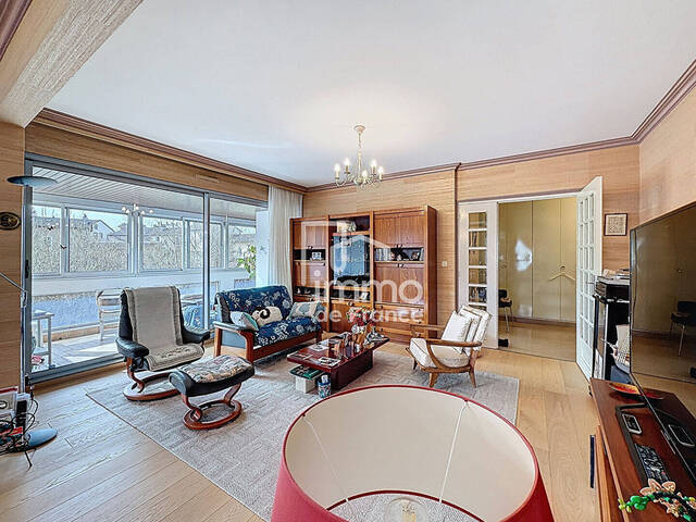 Vente appartement 5 pièces 138 m² à Oyonnax (01100)