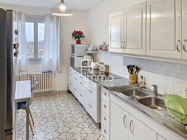 Vente appartement 3 pièces 72 m² à Bourg-en-Bresse (01000)