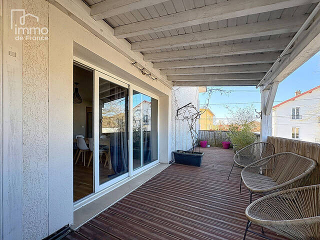 Vente appartement 7 pièces 162 m² à Bourg-en-Bresse (01000)