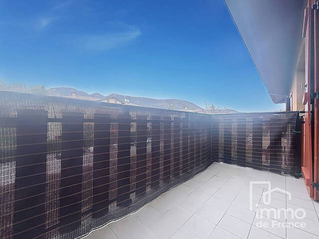 Vente appartement 2 pièces 46 m² à Gex (01170)