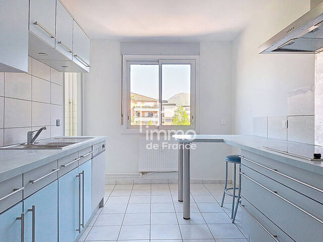 Location appartement 4 pièces 91 m² à Valserhône (01200)