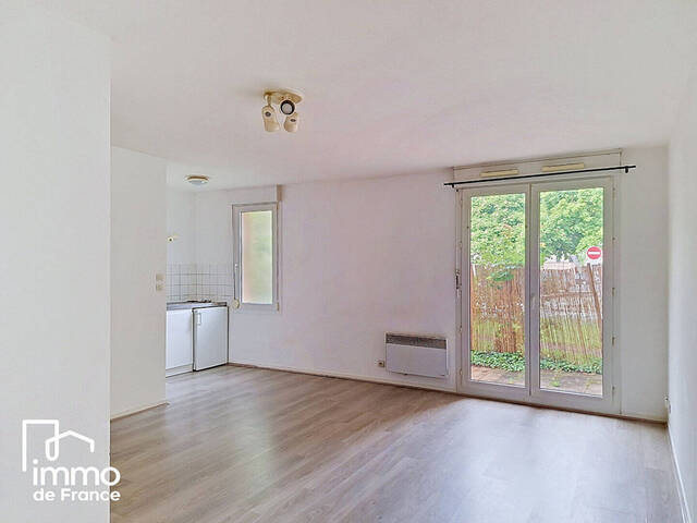 Vente appartement 1 pièce 32 m² à Bourg-en-Bresse (01000)