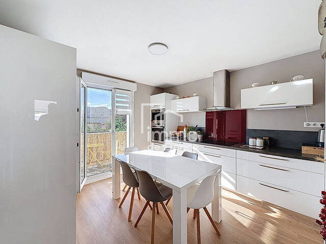 Vente appartement 4 pièces 77 m² à Izernore (01580)