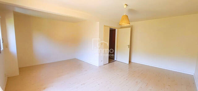 Vente appartement 5 pièces 94 m² à Gex (01170)