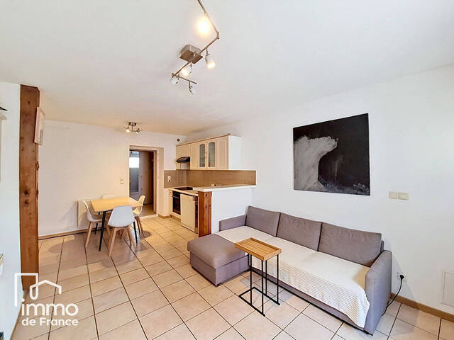 Vente appartement 3 pièces 53 m² à Bourg-en-Bresse (01000)