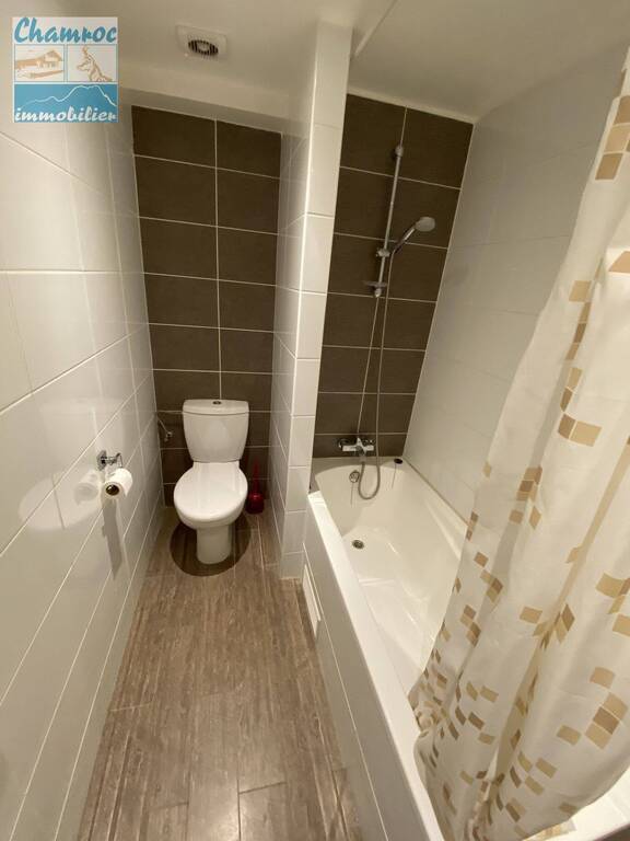 Sale Chalet 8 rooms LA CHAPELLE-D'ABONDANCE 74360