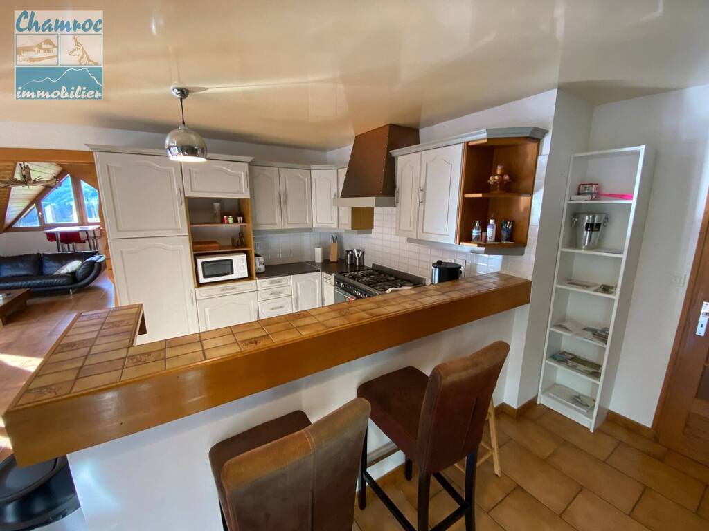 Sale Chalet 8 rooms LA CHAPELLE-D'ABONDANCE 74360