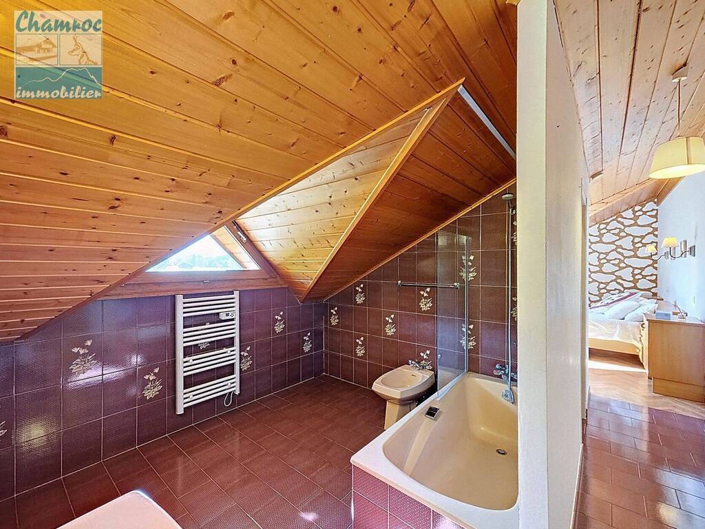 Sale Chalet 8 rooms LA CHAPELLE-D'ABONDANCE 74360