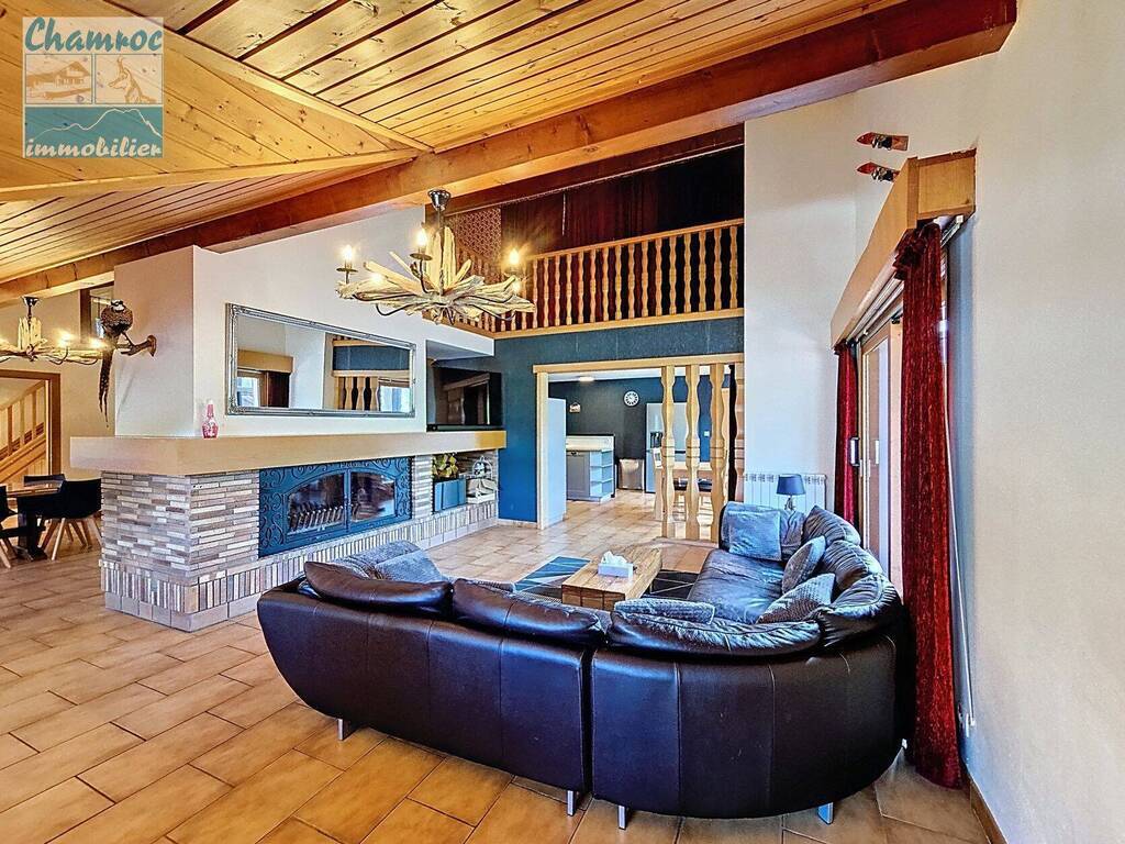 Sale Chalet 8 rooms LA CHAPELLE-D'ABONDANCE 74360
