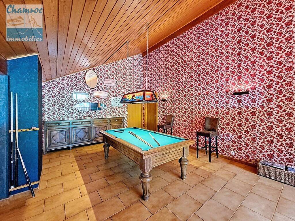 Sale Chalet 8 rooms LA CHAPELLE-D'ABONDANCE 74360